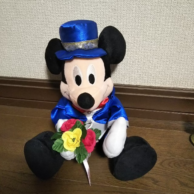 Disney(ディズニー)のミッキーマウスぬいぐるみ エンタメ/ホビーのおもちゃ/ぬいぐるみ(キャラクターグッズ)の商品写真