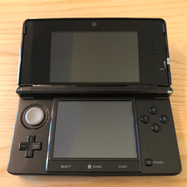 任天堂 ニンテンドー3DS コスモブラック＋ソフト４本セット 1