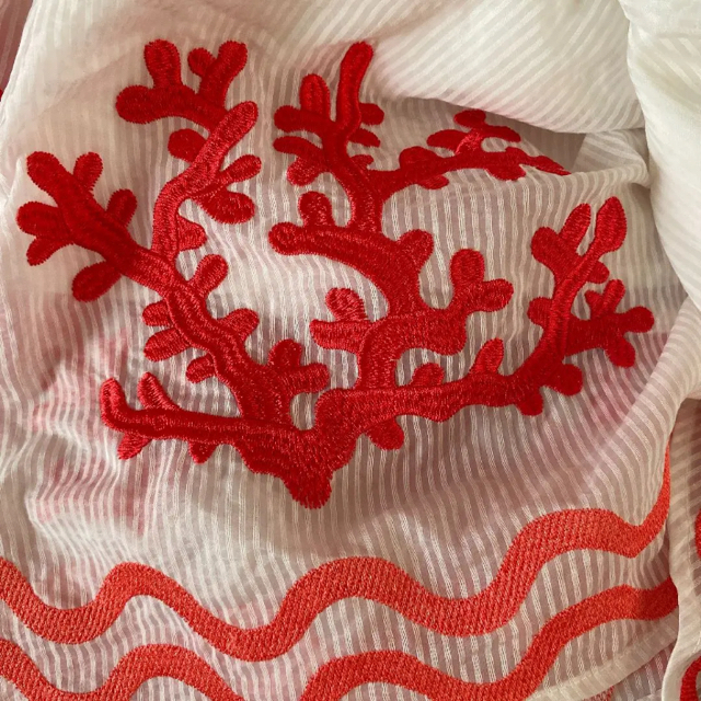 chesty サンゴ刺繍ワンピース　1サイズ