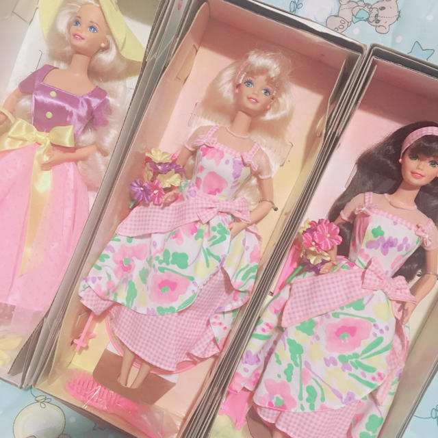 Barbie - バービー 人形 barbie avonコラボ☆3体セット ビンテージの通販 by べりーshop｜バービーならラクマ