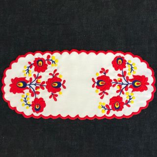 ハンガリー　マチョー刺繍　ドイリー(インテリア雑貨)