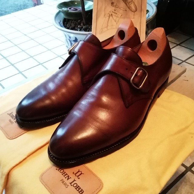 JOHN LOBB(ジョンロブ)の美品 保存袋冊子付 美品 ジョンロブ フォウルド 7EE メンズの靴/シューズ(ドレス/ビジネス)の商品写真