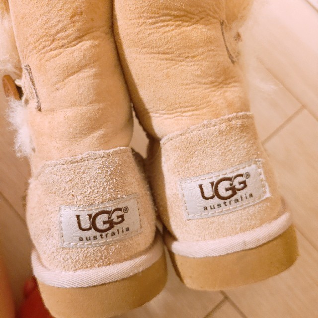 UGG(アグ)のUGG16.5cm キッズ/ベビー/マタニティのキッズ靴/シューズ(15cm~)(ブーツ)の商品写真