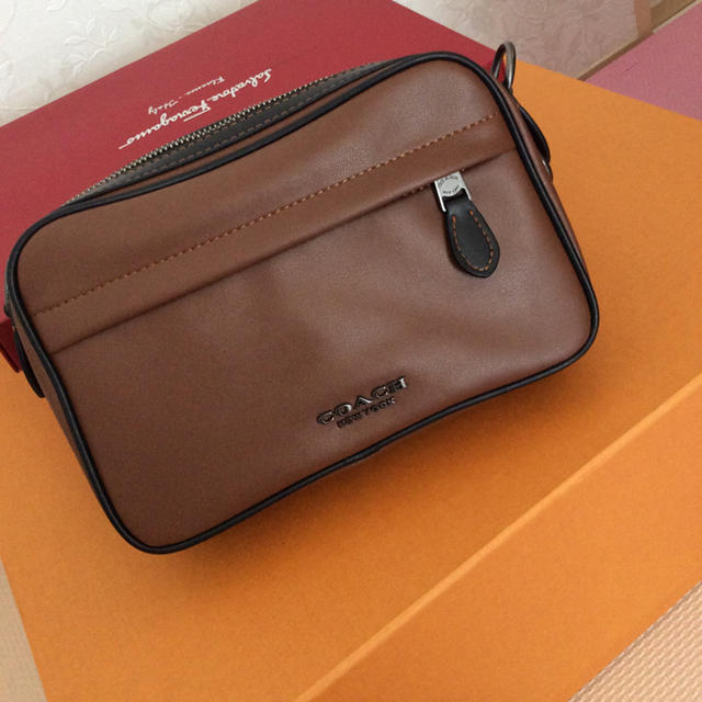 新品・未使用    COACH     メンズ   ショルダーバッグ