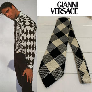 ジャンニヴェルサーチ(Gianni Versace)のGIANNI VERSACE VINTAGE イタリア製 チェックシルクネクタイ(ネクタイ)