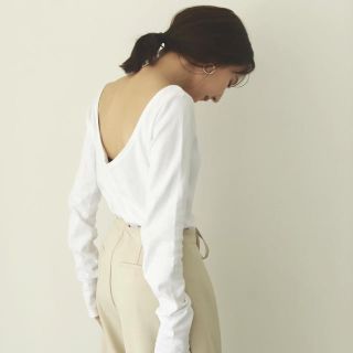 トゥデイフル(TODAYFUL)の【louren】 open back long Tshirt(Tシャツ/カットソー(七分/長袖))