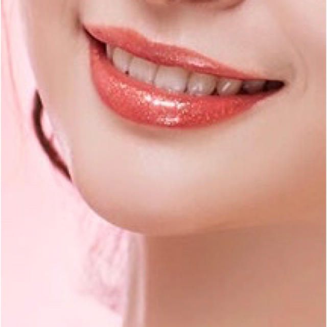 韓国♡オピュ　ラメラメグロス コスメ/美容のベースメイク/化粧品(リップグロス)の商品写真