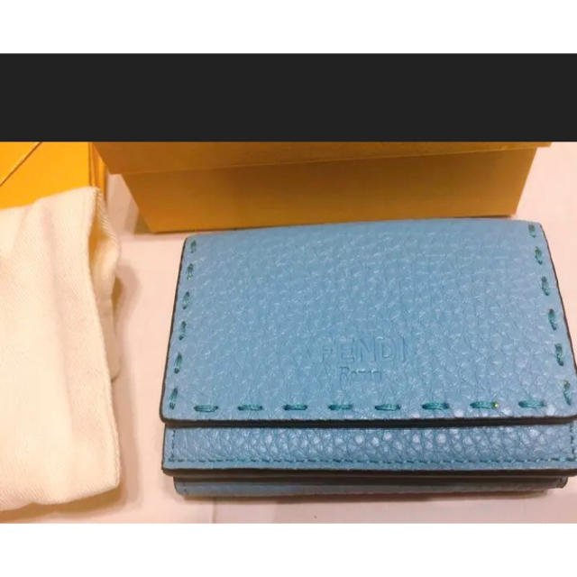 新品未使用】FENDI フェンディ 折財布 ミニ財布-