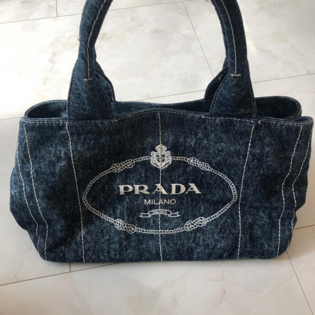 バッグ連休最終日限定SALE中　PRADA パロディトート