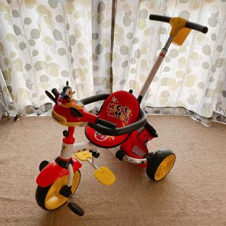 ディズニー(Disney)のディズニー　子供用　三輪車　室内のみ走行しました(三輪車)