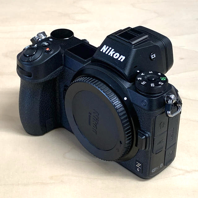 Nikon(ニコン)のニコン  Nikon Z6／24-70mm／FTZマウントアダプターキット スマホ/家電/カメラのカメラ(ミラーレス一眼)の商品写真