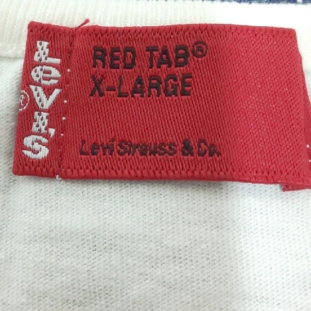 Levi's(リーバイス)のTシャツ　ﾘｰﾊﾞｲｽ　白 レディースのトップス(Tシャツ(半袖/袖なし))の商品写真