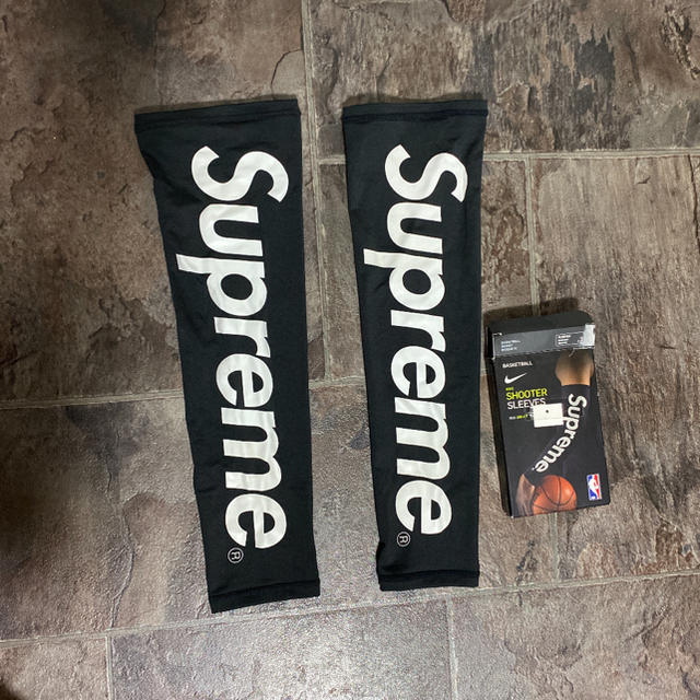 supreme nike  shooter sleeves