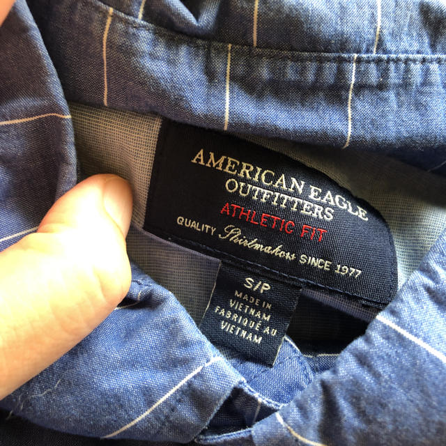 American Eagle(アメリカンイーグル)のちーさん専用　アメリカンイーグル　落ち着いたブルー系長袖シャツ　サイズSーM  メンズのトップス(シャツ)の商品写真