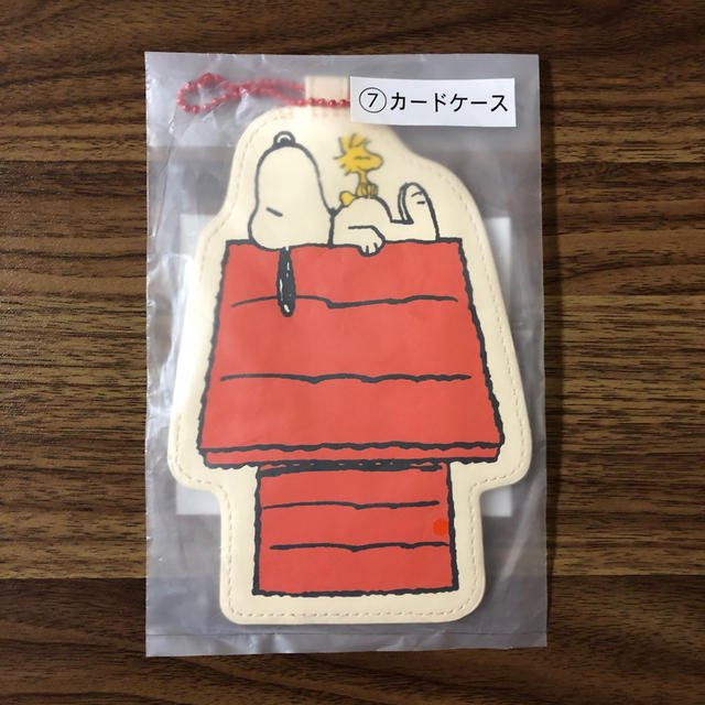 SNOOPY(スヌーピー)のスヌーピー パスケース  レディースのファッション小物(パスケース/IDカードホルダー)の商品写真