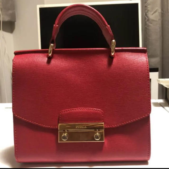 販促通販 【美品】フルラ FURLA 赤 ハンドバック ハンドバッグ