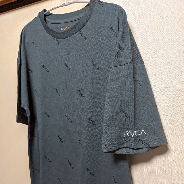 RVCA(ルーカ)の【新品】RVCA　ルーカ レディースのトップス(Tシャツ(半袖/袖なし))の商品写真