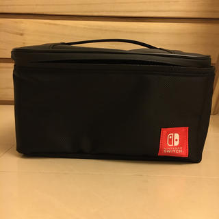 ニンテンドースイッチ(Nintendo Switch)のニンテンドースイッチ　まるごと収納バッグ（公式ライセンス商品）(その他)