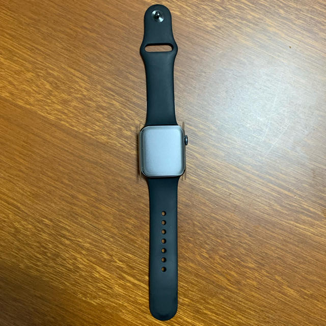 Apple Watch(アップルウォッチ)の《本体のみ新品同様品》 Apple watch series4 GPS 40MM スマホ/家電/カメラのスマホアクセサリー(その他)の商品写真