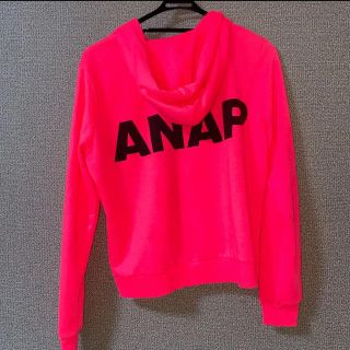 アナップ(ANAP)のANAP ネオンピンクパーカー(パーカー)