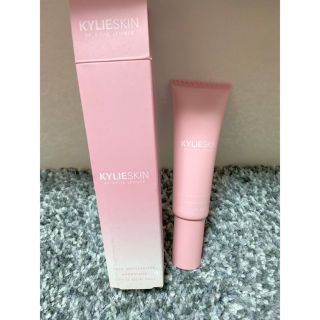 カイリーコスメティックス(Kylie Cosmetics)の⭐️ KYLIE SKIN☆保湿クリーム☆FACE MOISTURIZER⭐️(乳液/ミルク)