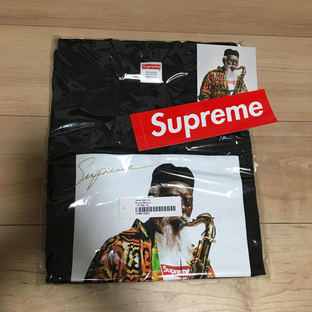 Supreme(シュプリーム)のsupreme    pharoah photoT  M 黒　新品未使用 メンズのトップス(Tシャツ/カットソー(半袖/袖なし))の商品写真