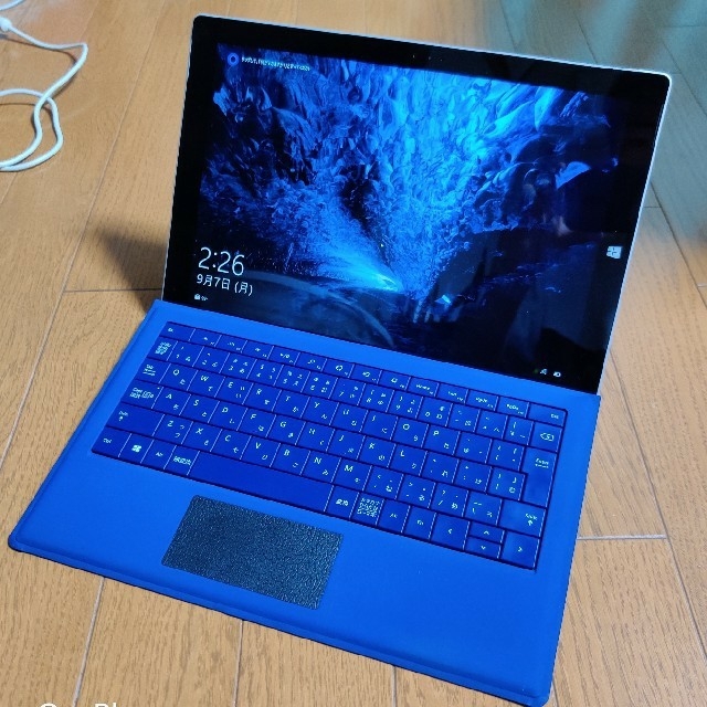 Microsoft(マイクロソフト)のSurface Pro3 4GB 128GB i5 4300U 中古 スマホ/家電/カメラのPC/タブレット(ノートPC)の商品写真