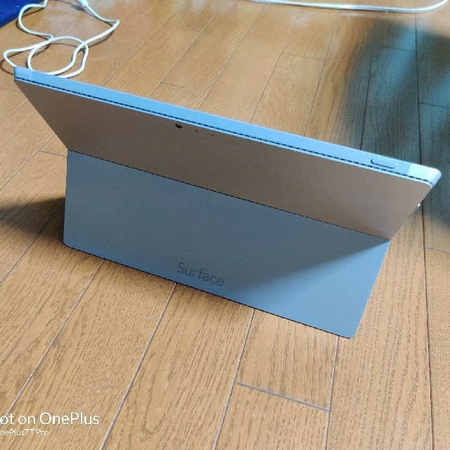 Microsoft(マイクロソフト)のSurface Pro3 4GB 128GB i5 4300U 中古 スマホ/家電/カメラのPC/タブレット(ノートPC)の商品写真