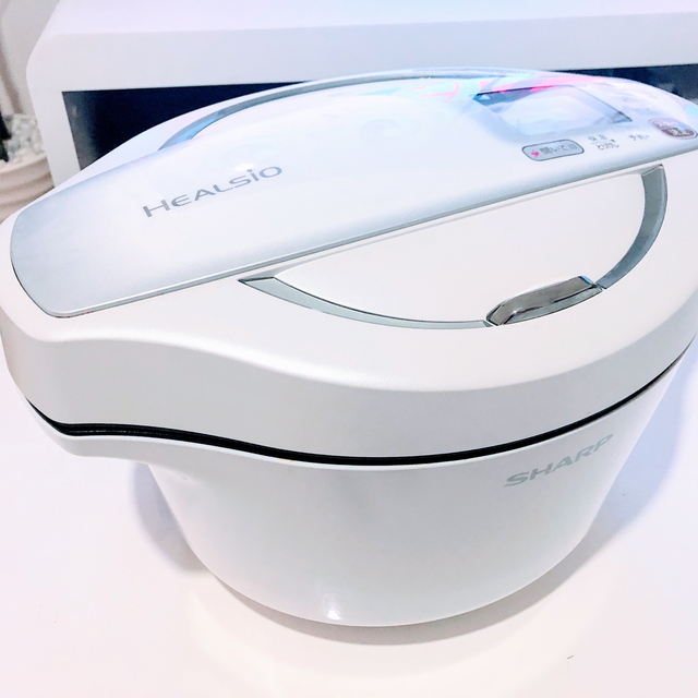美品)SHARPヘルシオ ホットクック KN-HW24E-W 【ご予約品