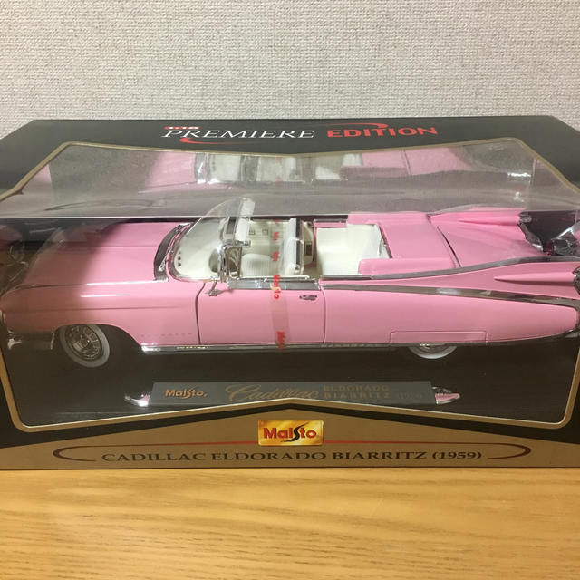 Cadillac(キャデラック)のキャデラック エルドラド 1／18スケール エンタメ/ホビーのおもちゃ/ぬいぐるみ(模型/プラモデル)の商品写真