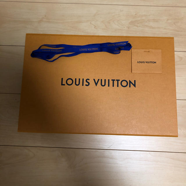 LOUIS VUITTON(ルイヴィトン)のLouis Vuitton Tシャツ メンズのトップス(Tシャツ/カットソー(半袖/袖なし))の商品写真