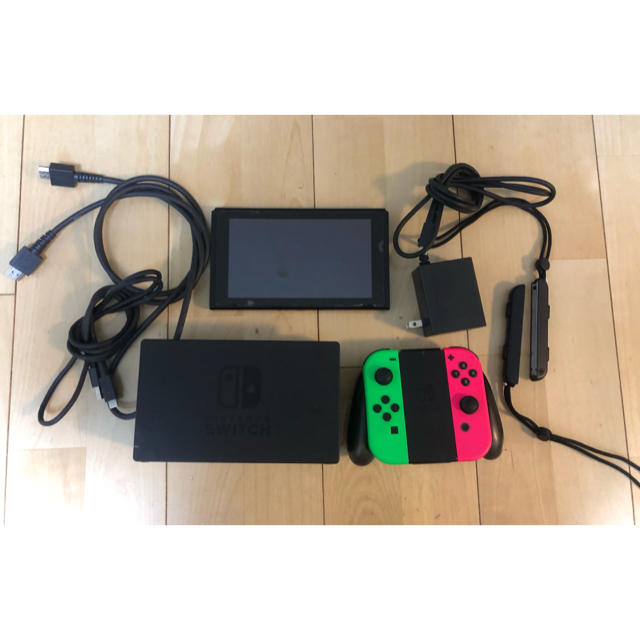 Nintendo Switch ネオングリーン×ネオンピンク Nintendo Switch ネオングリーン×ネオンピンク