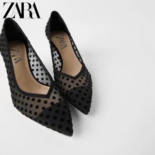 ザラ(ZARA)の新品 ドット柄メッシュ地ミッドヒールシューズ 37 ブラック(ハイヒール/パンプス)