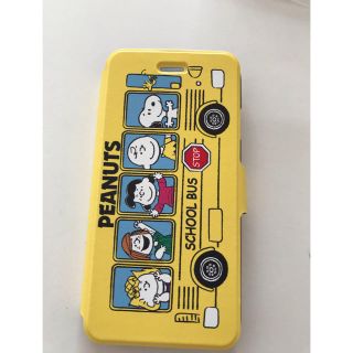 ピーナッツ(PEANUTS)のスヌーピー のスマホケース(iPhoneケース)