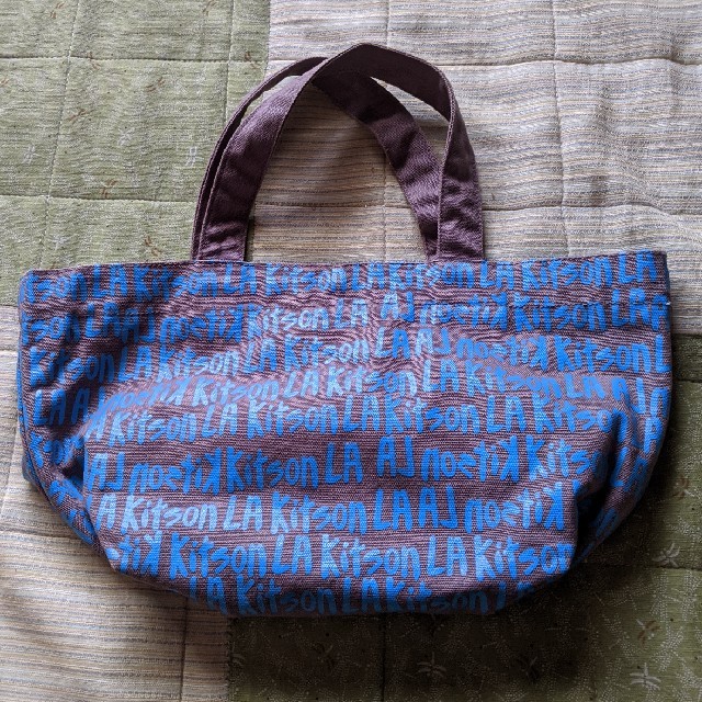 KITSON(キットソン)のキットソン青のロゴのミニバッグ レディースのバッグ(トートバッグ)の商品写真