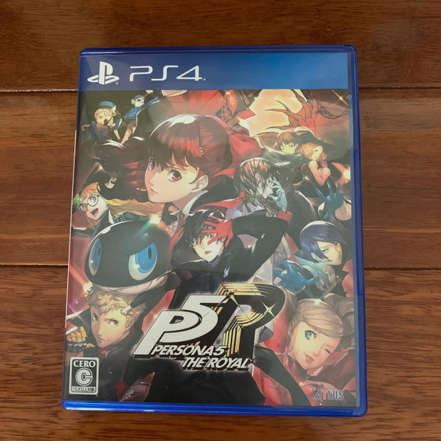 美品　ペルソナ5 ザ・ロイヤル PS4