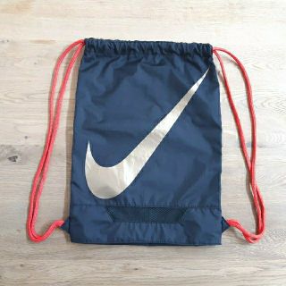 ナイキ(NIKE)のNIKEナップサック(バッグパック/リュック)