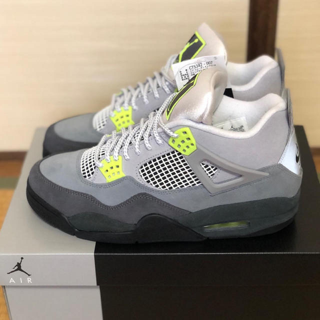 NIKE(ナイキ)のAIR JORDAN 4 RETRO SE '95 NEON' 28cm メンズの靴/シューズ(スニーカー)の商品写真