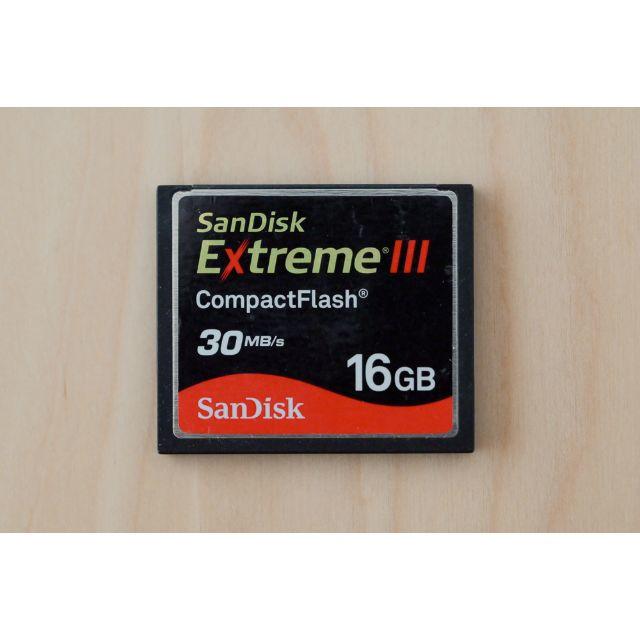 SanDisk(サンディスク)のコンパクトフラッシュ SanDisk 16GB  スマホ/家電/カメラのスマホ/家電/カメラ その他(その他)の商品写真