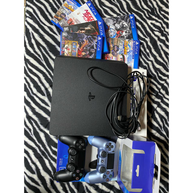 SONY PlayStation4 本体 CUH-2200AB01