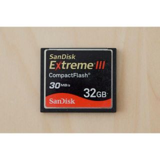 サンディスク(SanDisk)のコンパクトフラッシュ SanDisk 32GB (その他)