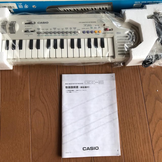 【値下げ、未使用品Casio Midi MasterKeyboardGZ-5 3