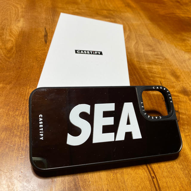 WINDANDSEA CASETIFY iPhone11PRO  ミラー