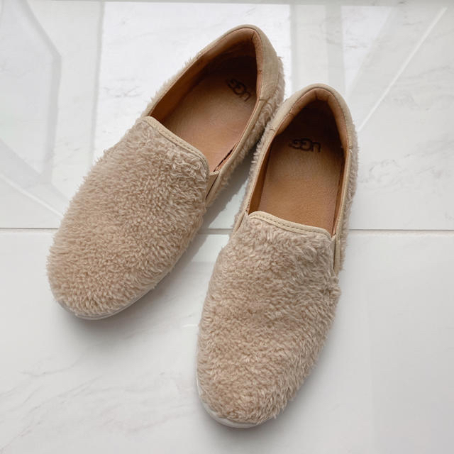 国内正規総代理店アイテム 【UGG】RICCI スリッポン スニーカー ...