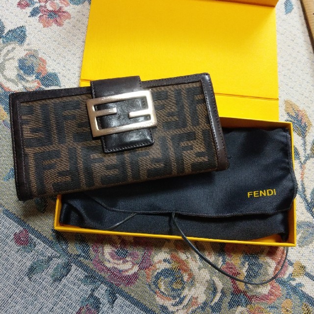 FENDI　財布リメイク