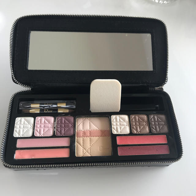 Dior(ディオール)のDIOR   メイクパレット コスメ/美容のキット/セット(コフレ/メイクアップセット)の商品写真