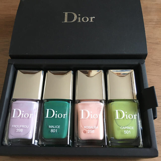 ディオール(Dior)のディオール　ヴェルニ　マニキュア　４本セット(マニキュア)