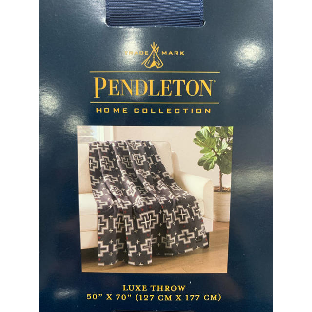 PENDLETON(ペンドルトン)の★新品★ ペンドルトン 大判 ブランケット  ひざ掛け ブラック インテリア/住まい/日用品の寝具(毛布)の商品写真