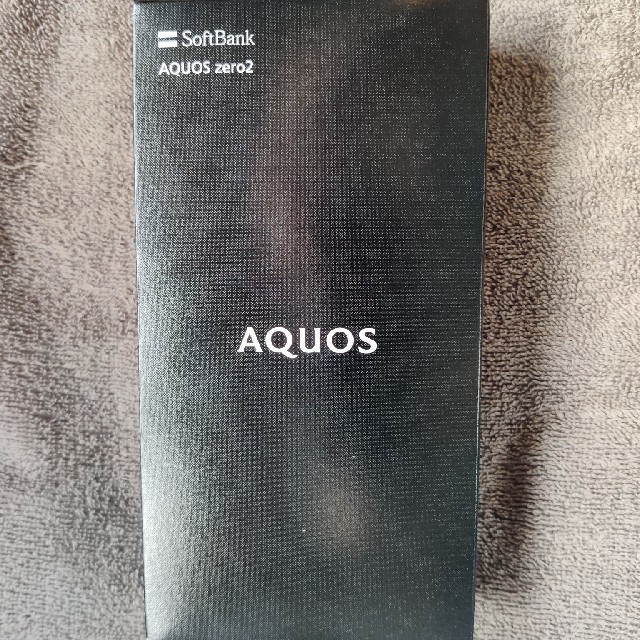 新品送料無料！SoftBank SHARP AQUOS zero2 アストロブラ