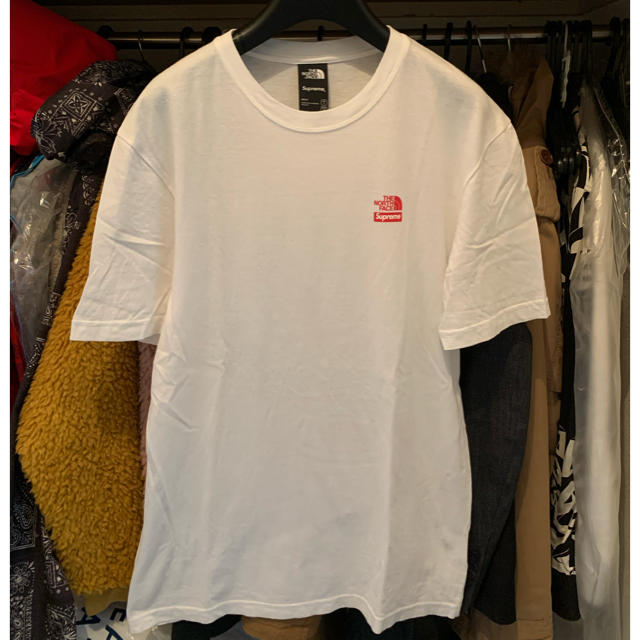 Supreme(シュプリーム)のSupreme シュプリーム  ノースフェイス　コラボ Tシャツ　美品　Sサイズ メンズのトップス(Tシャツ/カットソー(半袖/袖なし))の商品写真